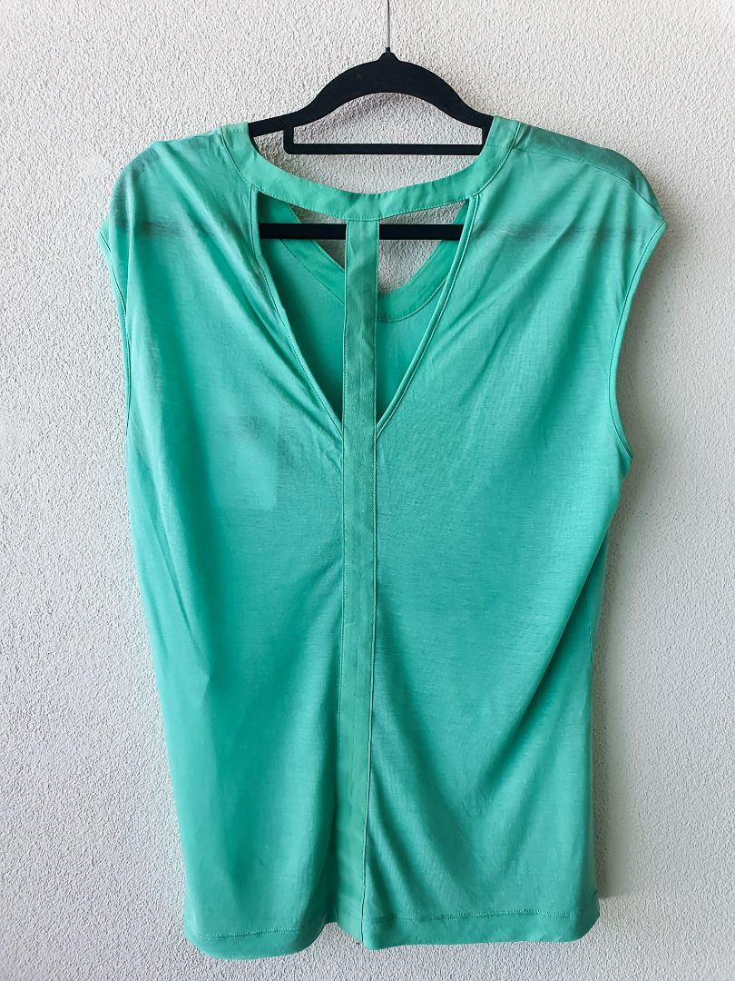 Veronika Maine top M