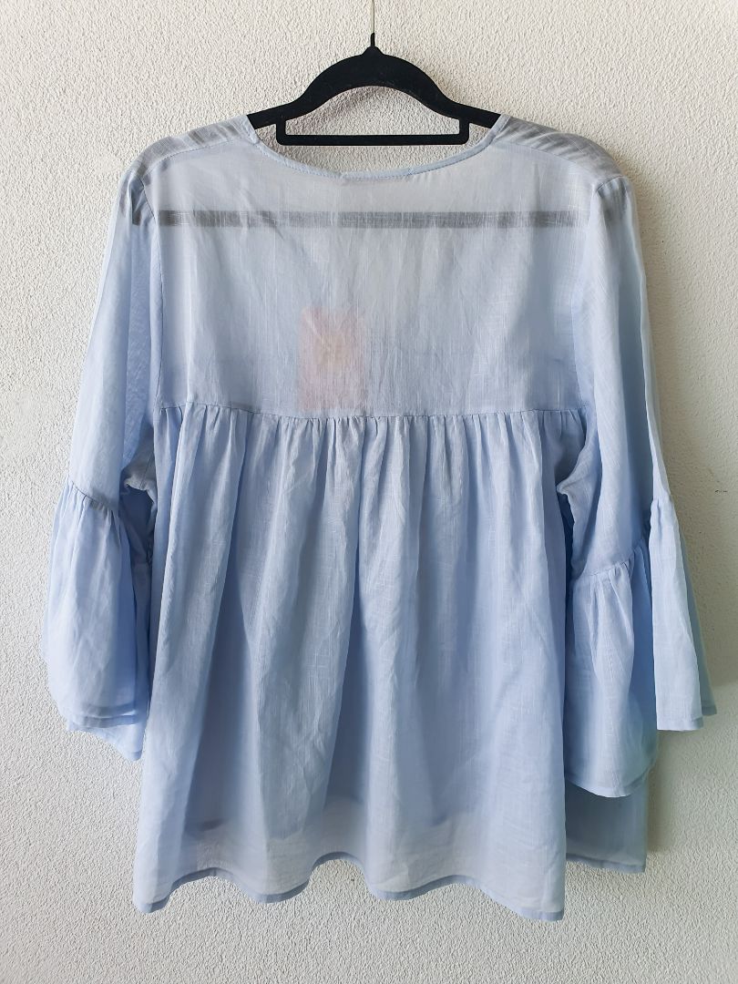 Isaac + Lulu top M