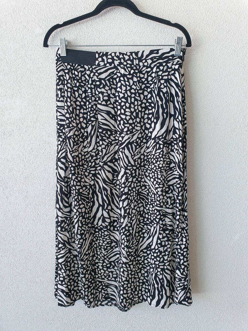 H&amp;M Skirt S