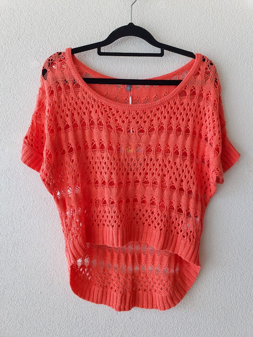 Charlotte Russe top M
