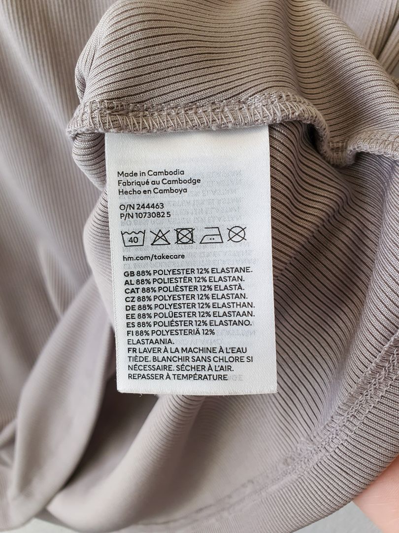 H &amp; M top S
