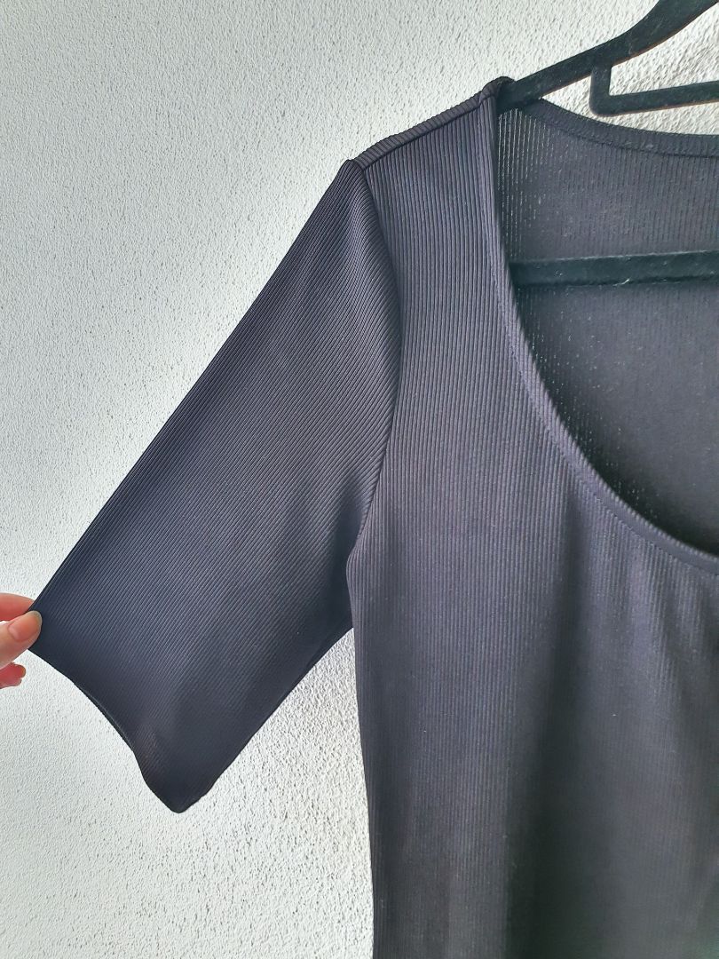 H &amp; M top S