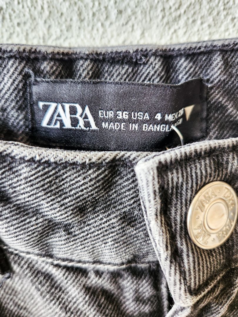 Zara Shorts M