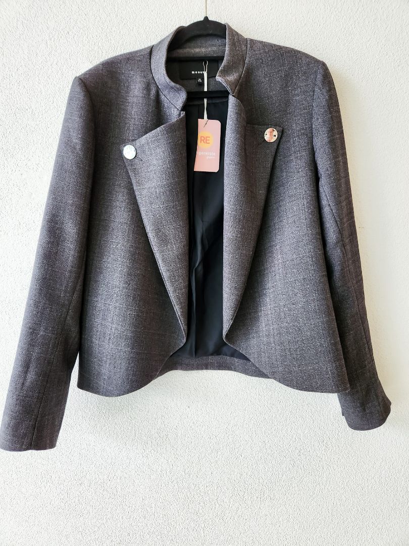 Moochi Jacket M