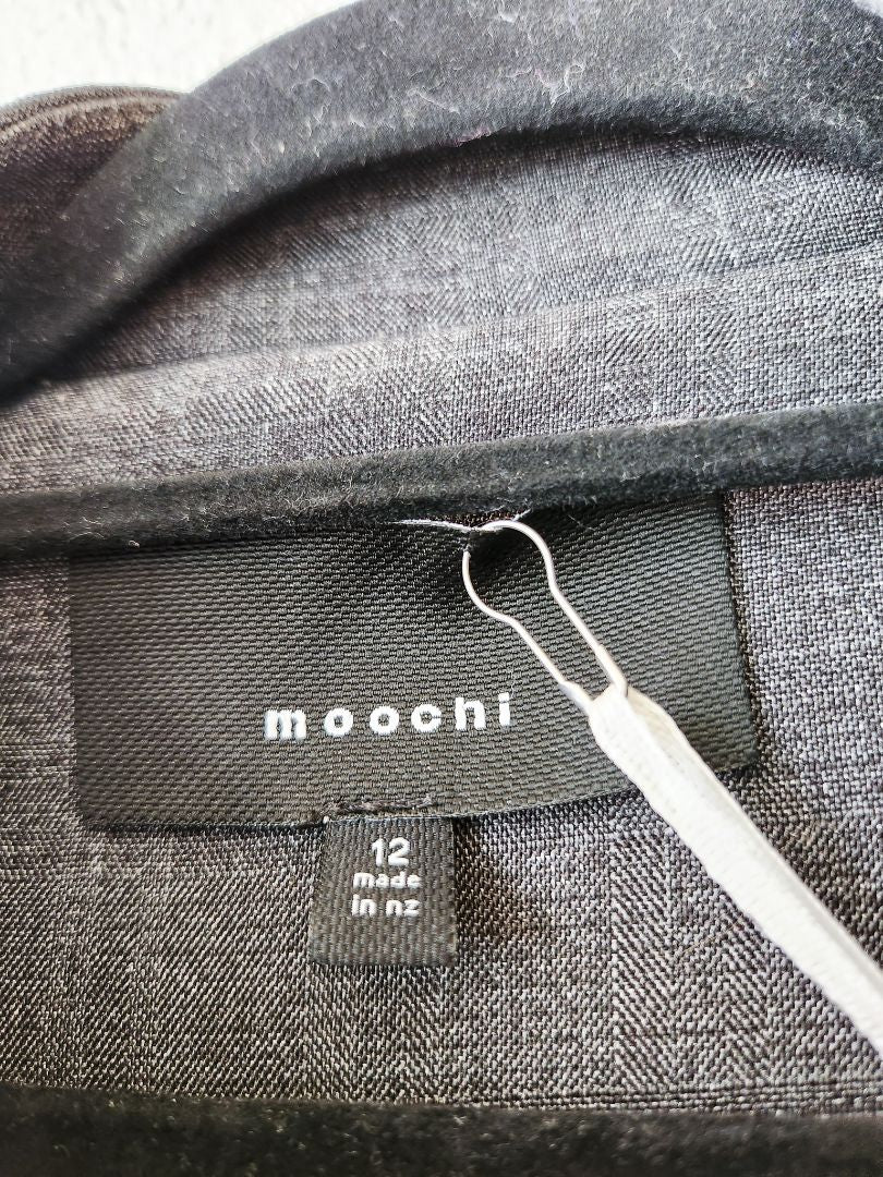 Moochi Jacket M