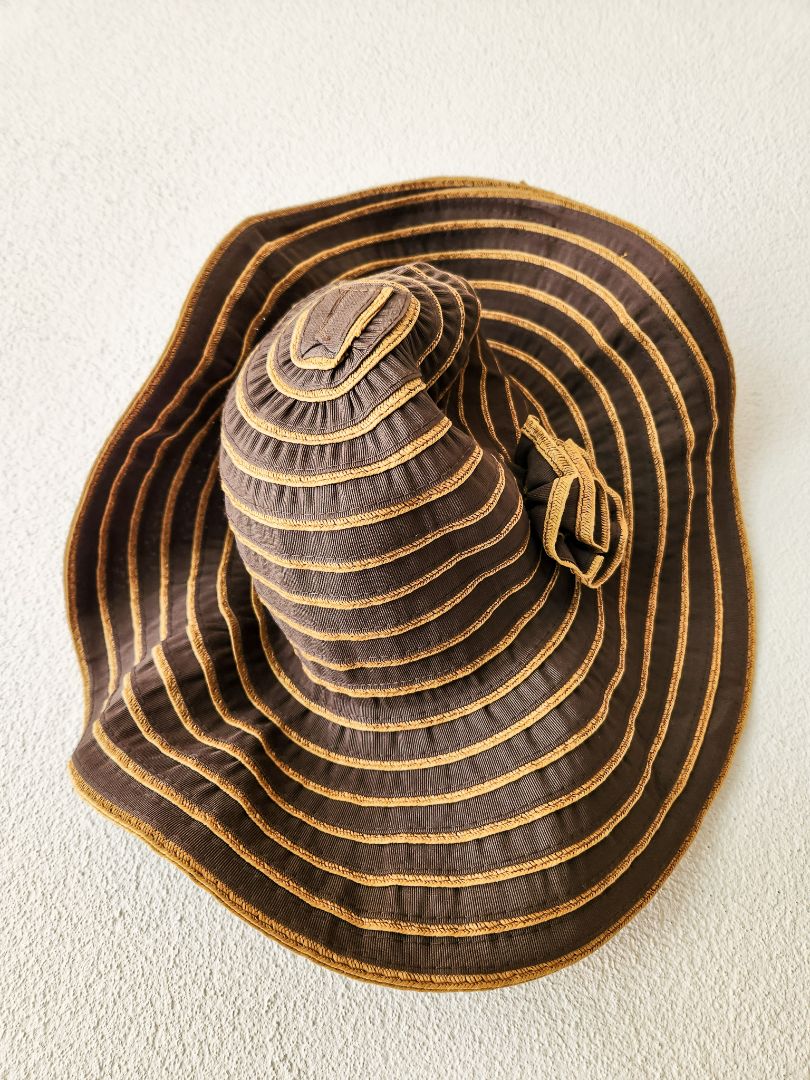 Hat OS