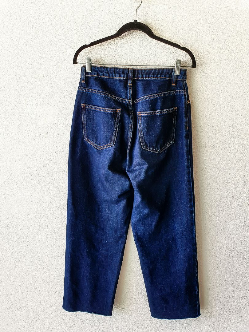 Atmos and Here Jeans XS