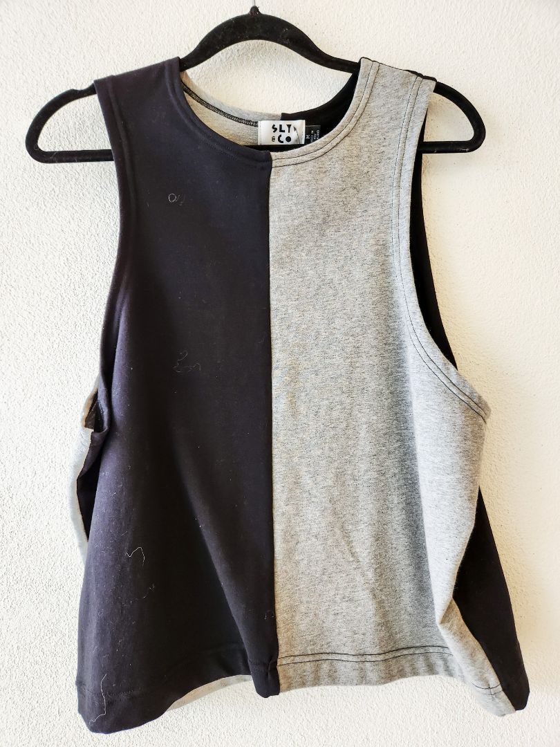 Sly &amp; Co top M