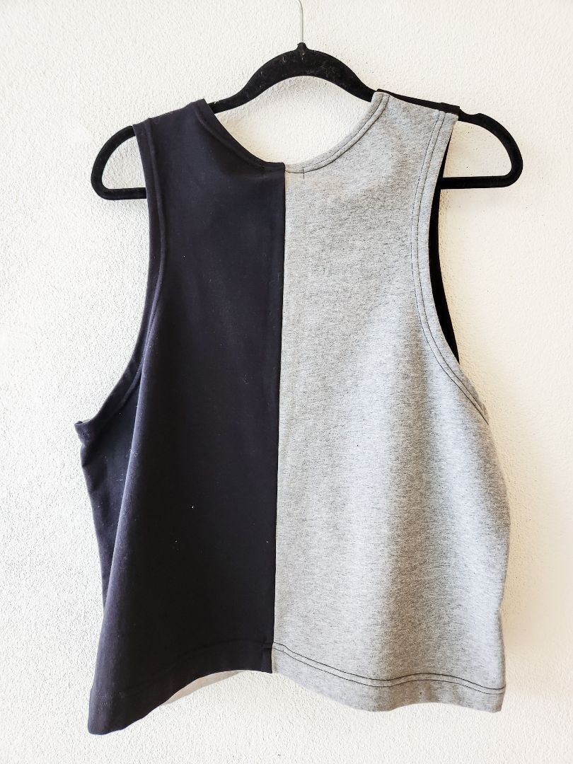 Sly &amp; Co top M