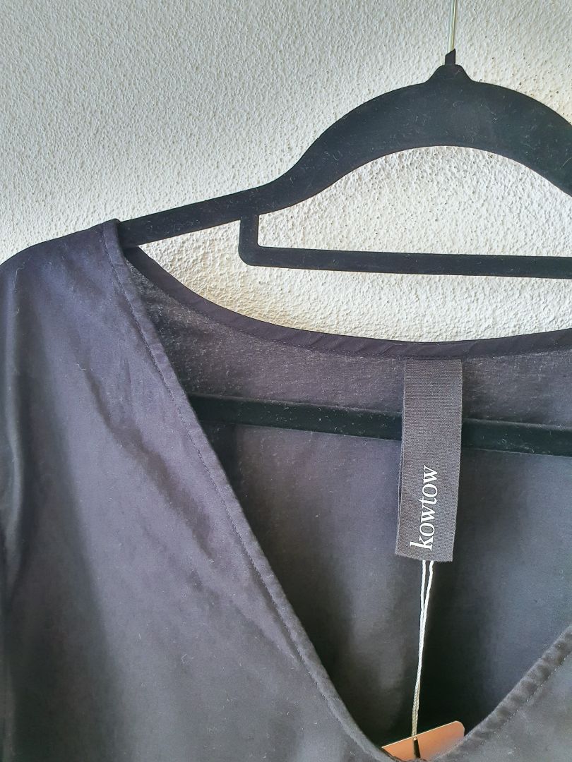 Kowtow top S