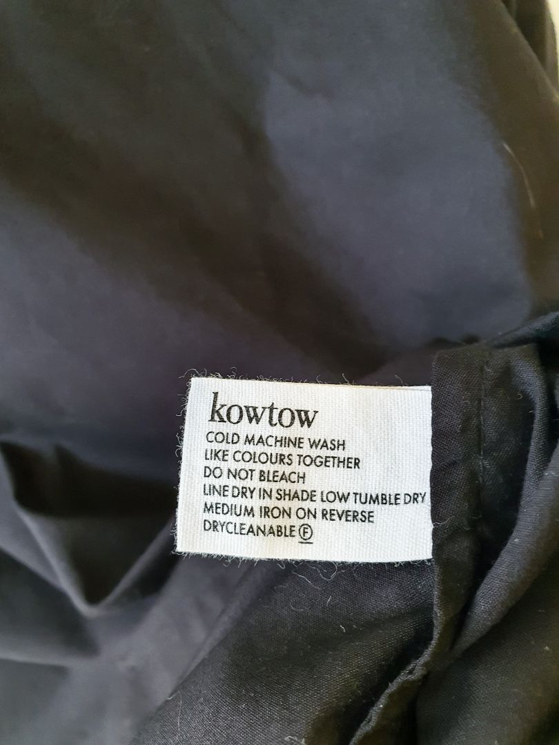 Kowtow top S