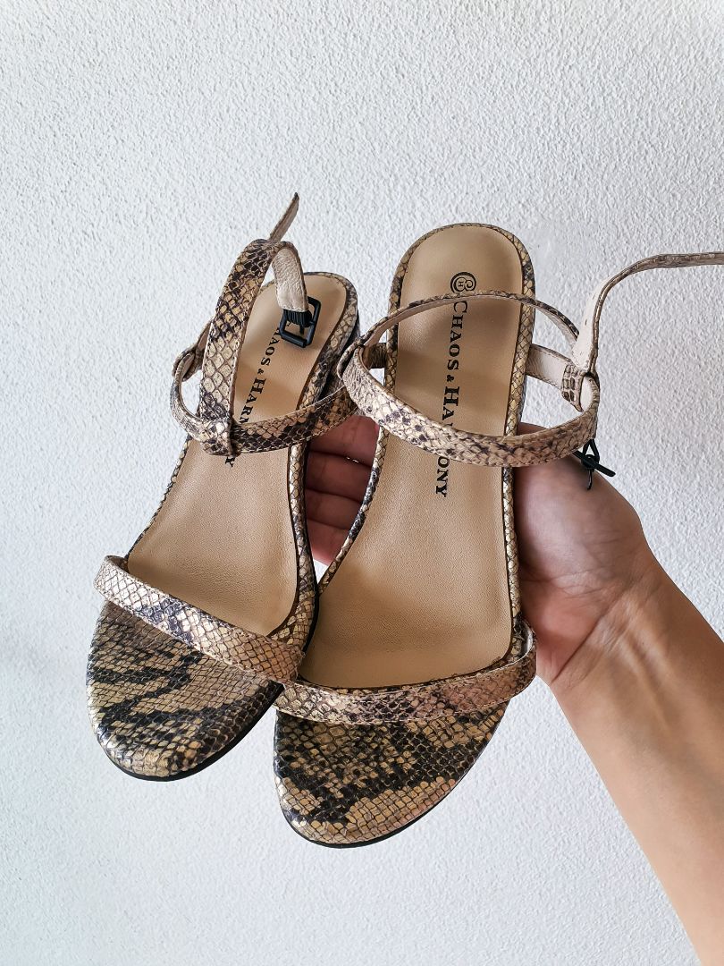 Chaos &amp; Harmony Shoes EUR37