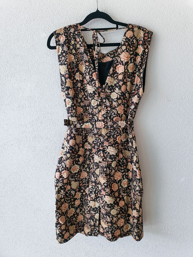 Helen Cherry Dress M