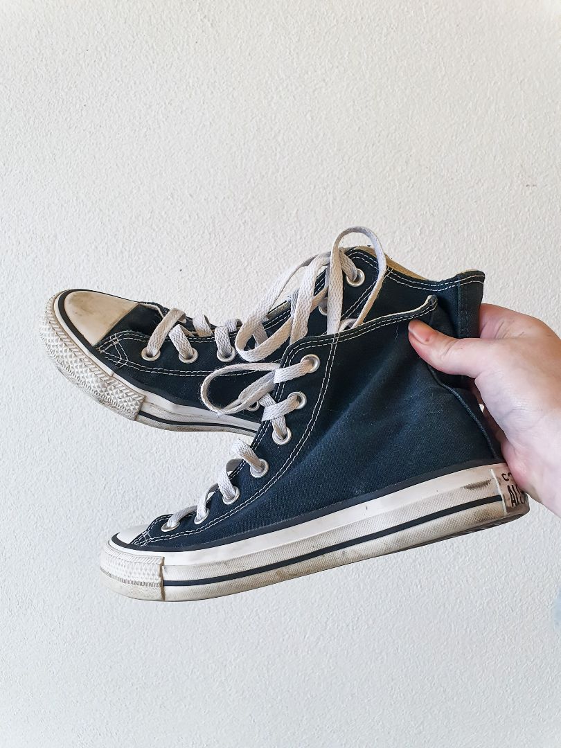 Converse Shoes UK6