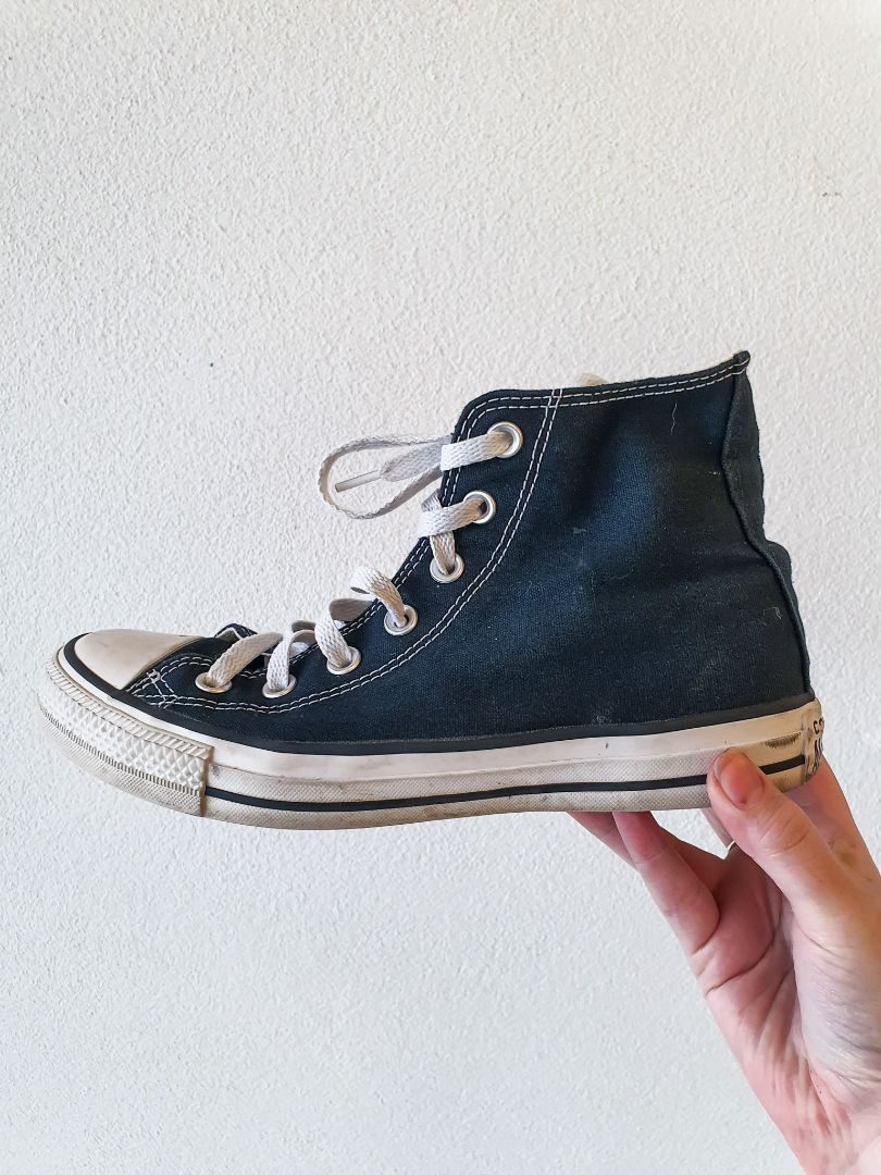 Converse Shoes UK6
