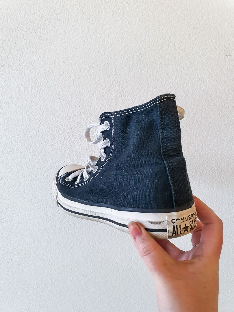 Converse Shoes UK6