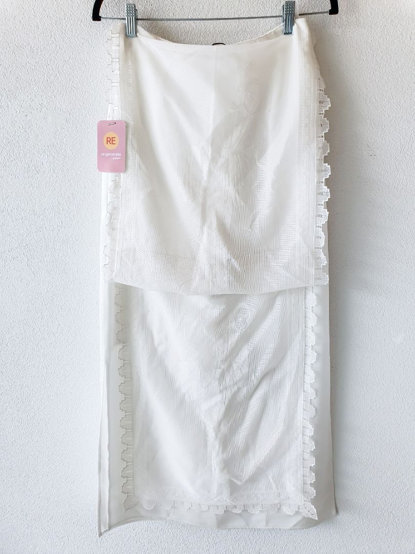 Supenr Dress M