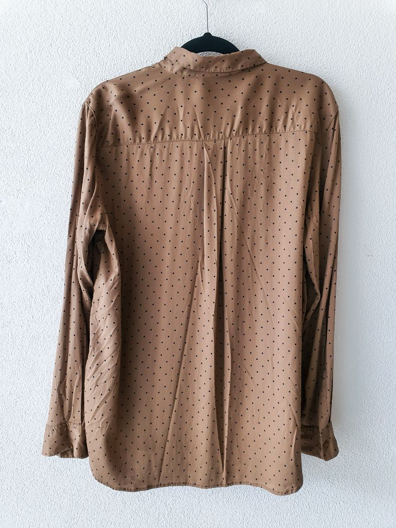 Uniqlo top M