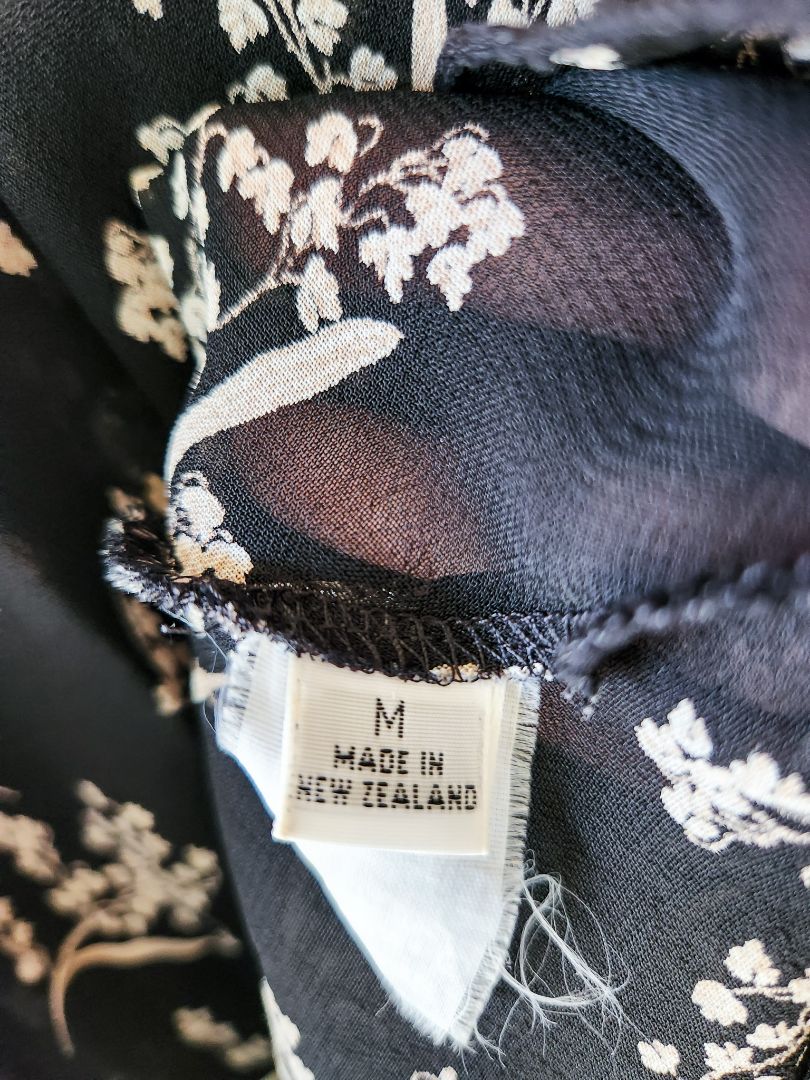 Wallace Rose Dress M