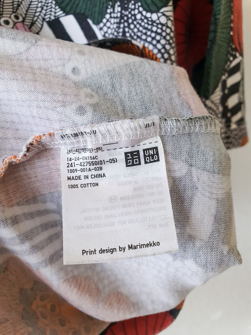 Uniqlo top S