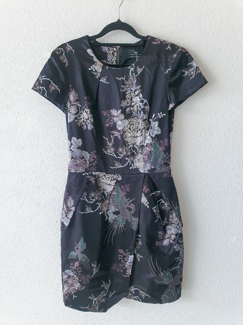Cue Dress XS