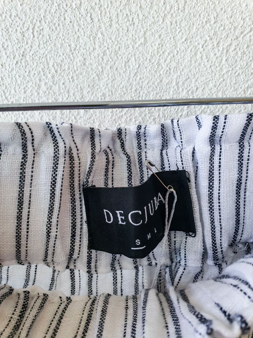 Decjuba Shorts S