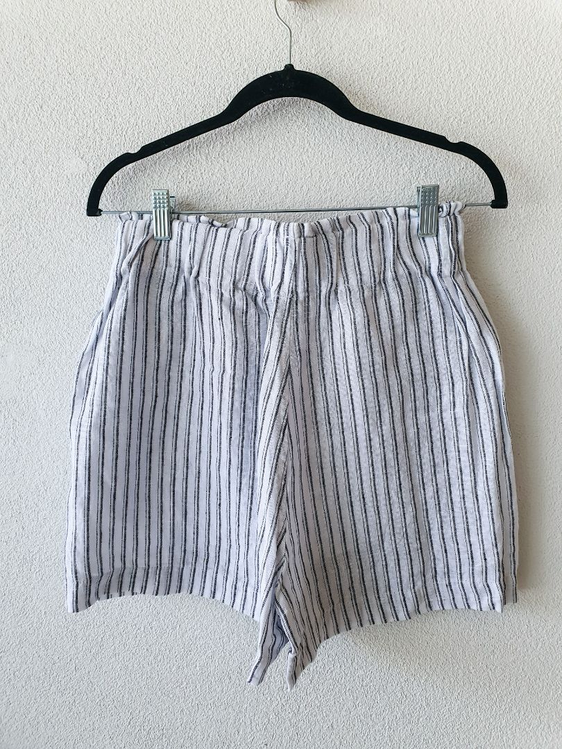 Decjuba Shorts S