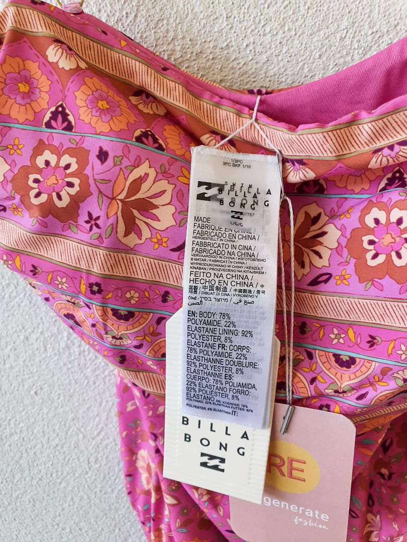 Billabong Swimsuit M