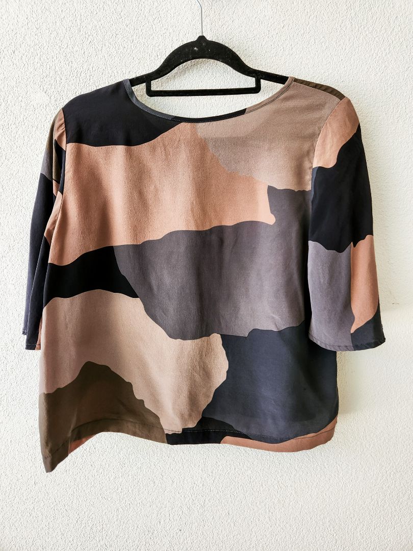 NYNE top XS