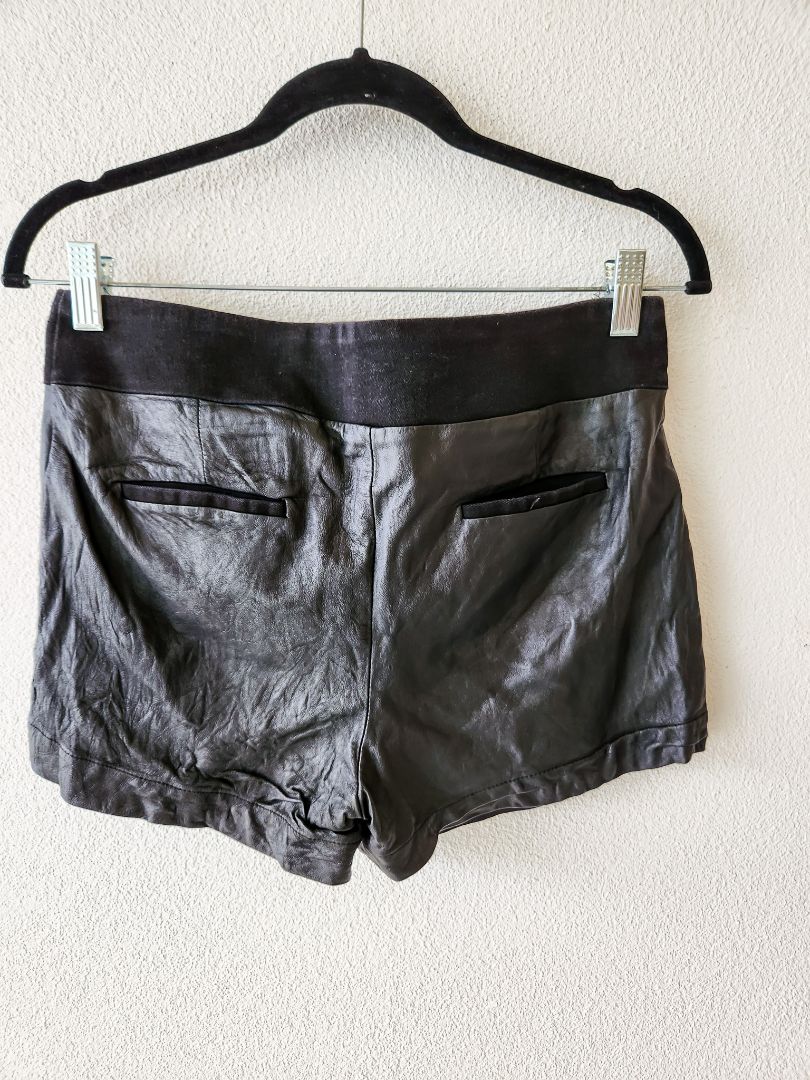 Moochi Shorts S