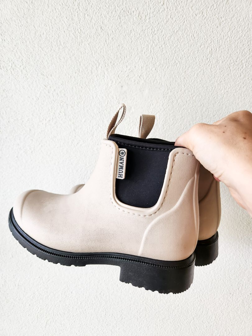 Human Shoes EUR38