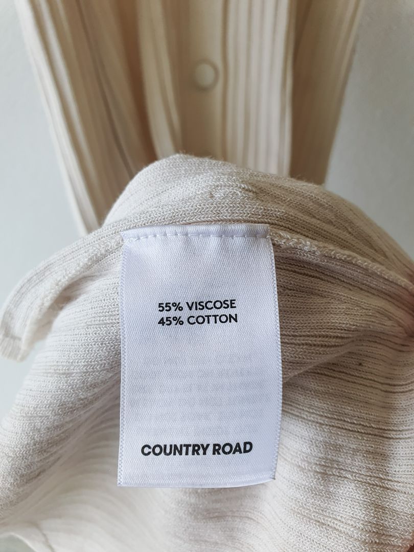 Country Road Dress M