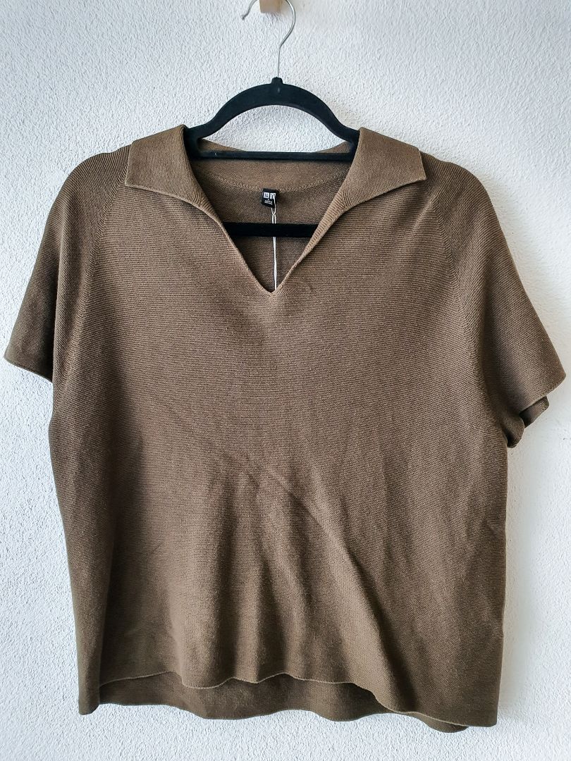 Uniqlo top L