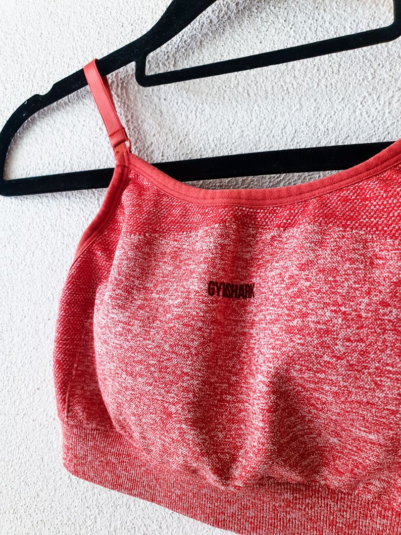 Gymshark top S