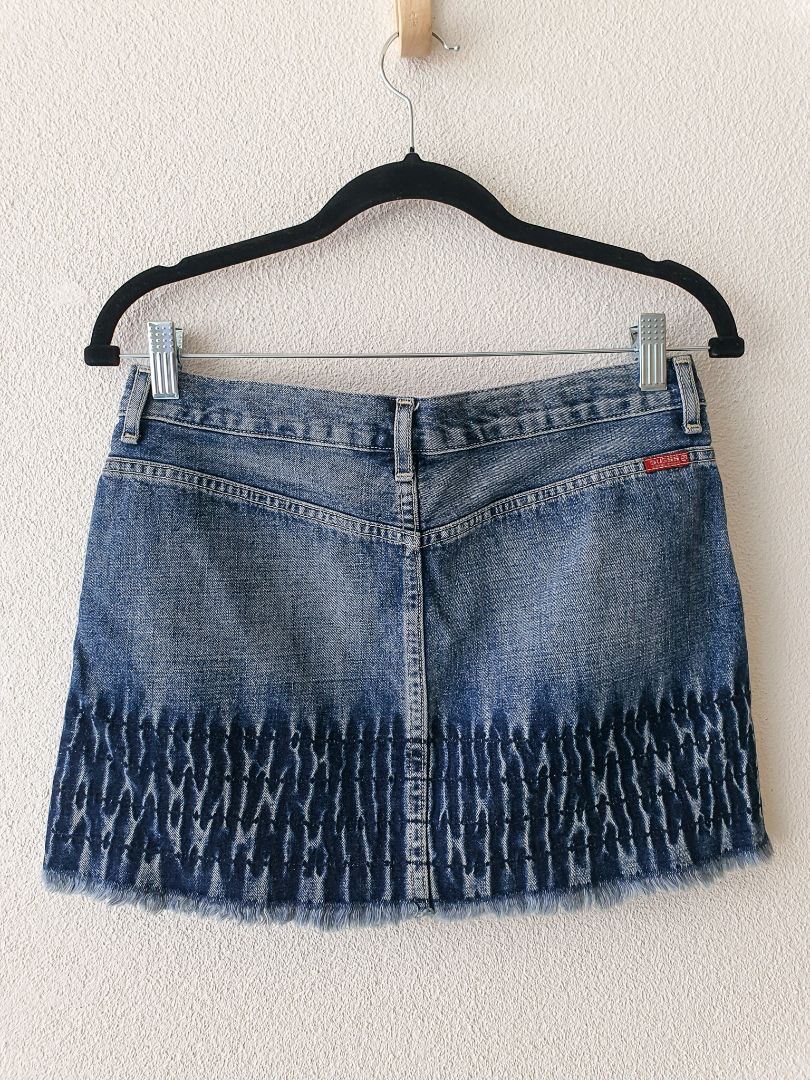 Guess Skirt XXS
