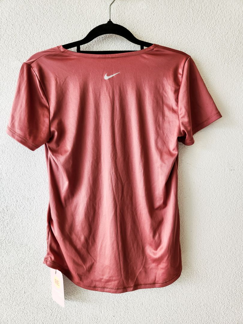 Nike top XS