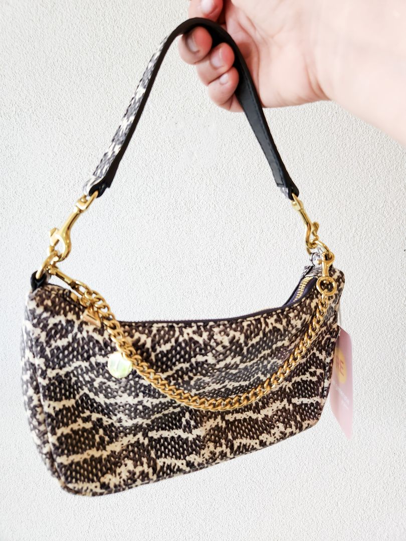 Deadly pony Bag OS