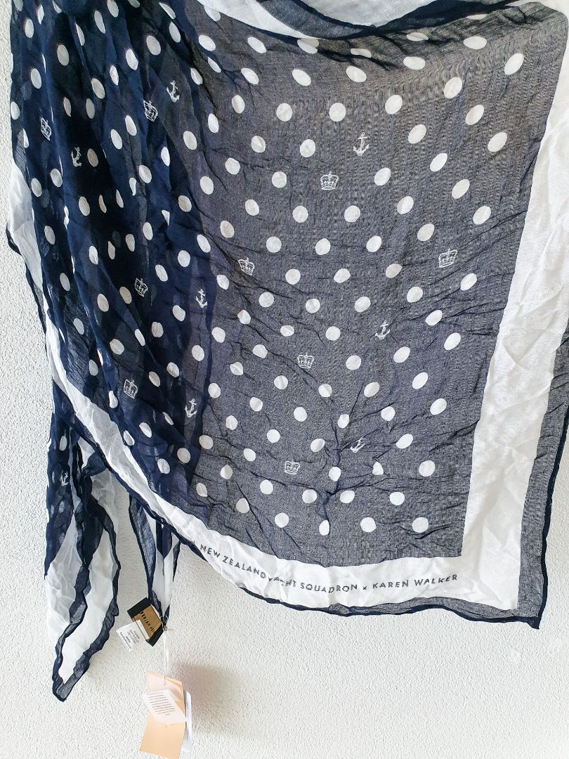 Karen Walker scarf OS
