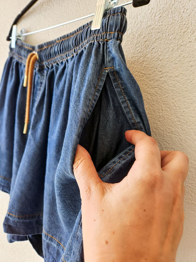 Karen Walker Shorts S