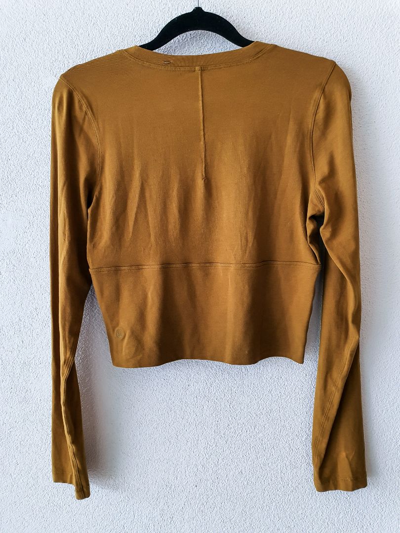 Lululemon Top S