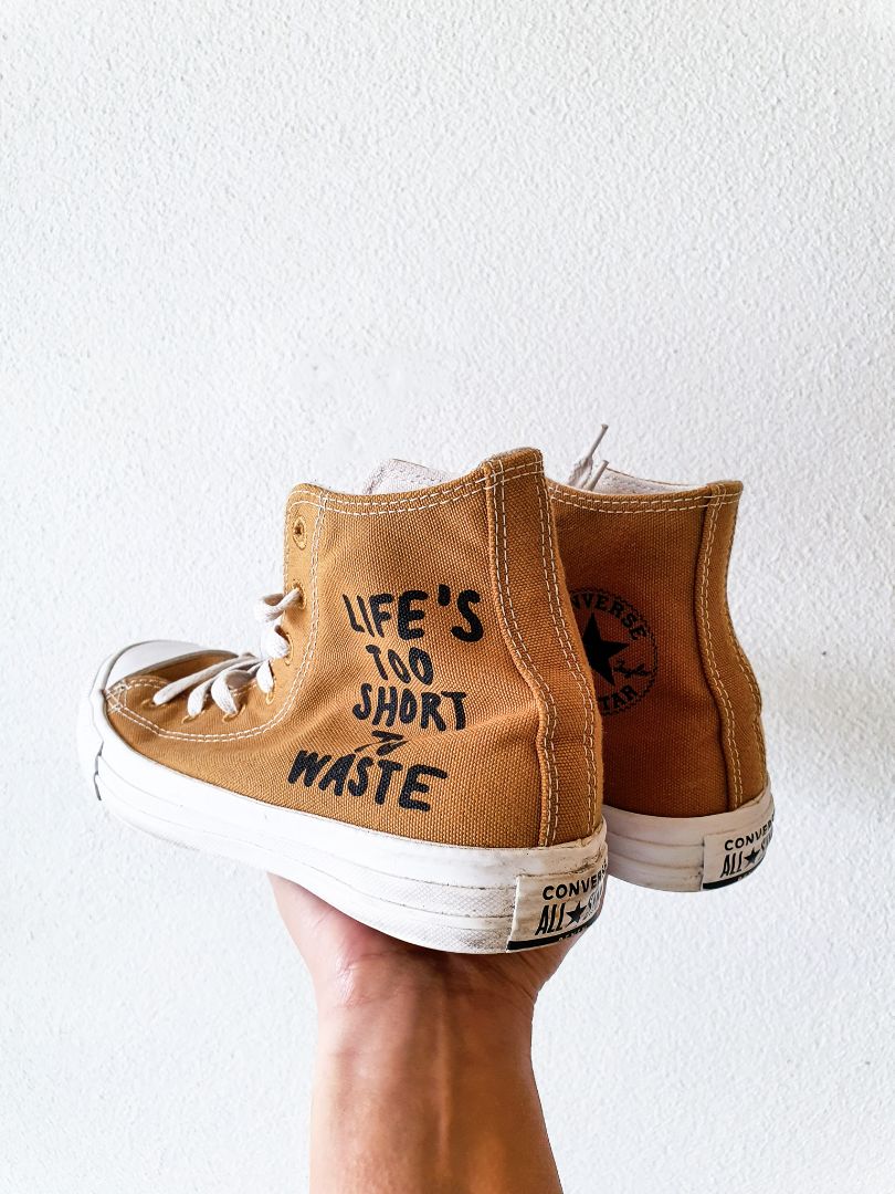 Converse Shoes 6.5