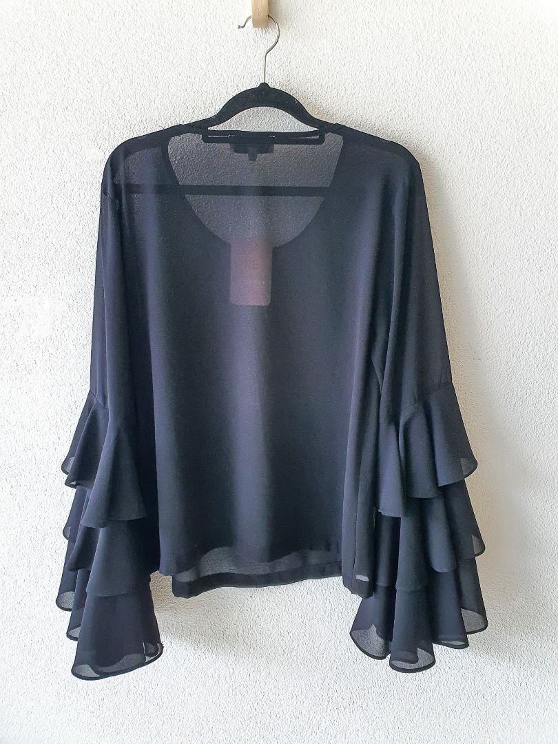 Pretty Basics by Augustine Top M