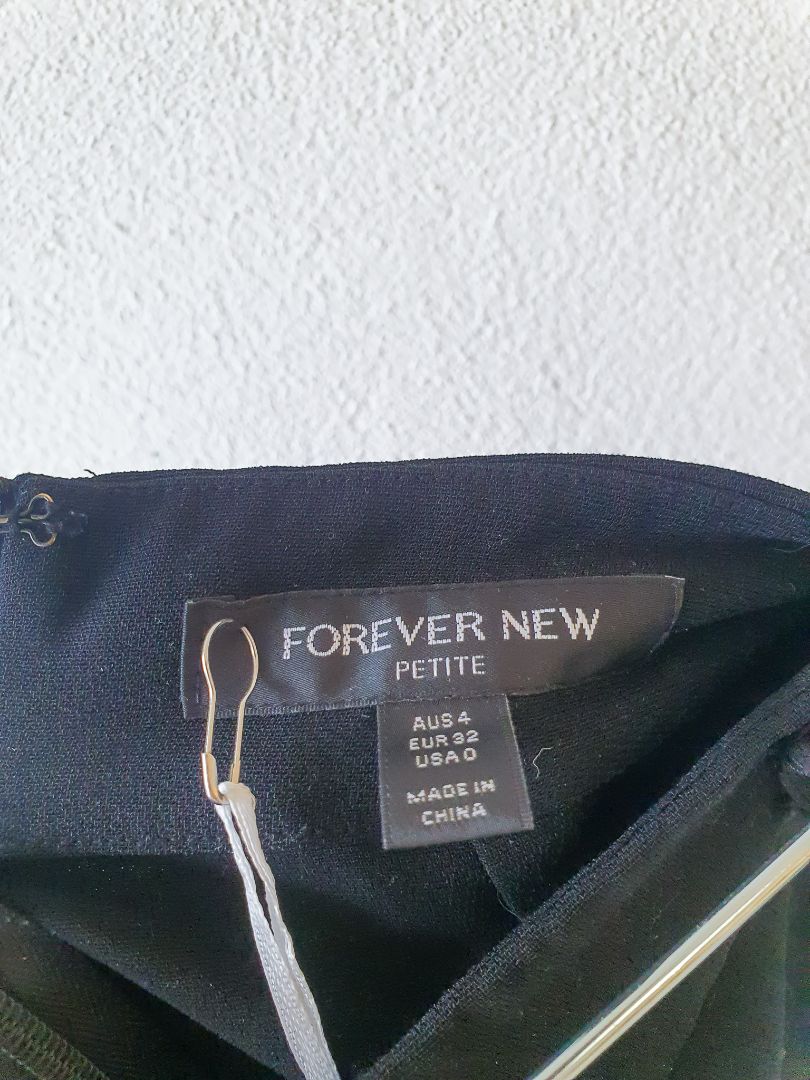FOREVER NEW Pants XS