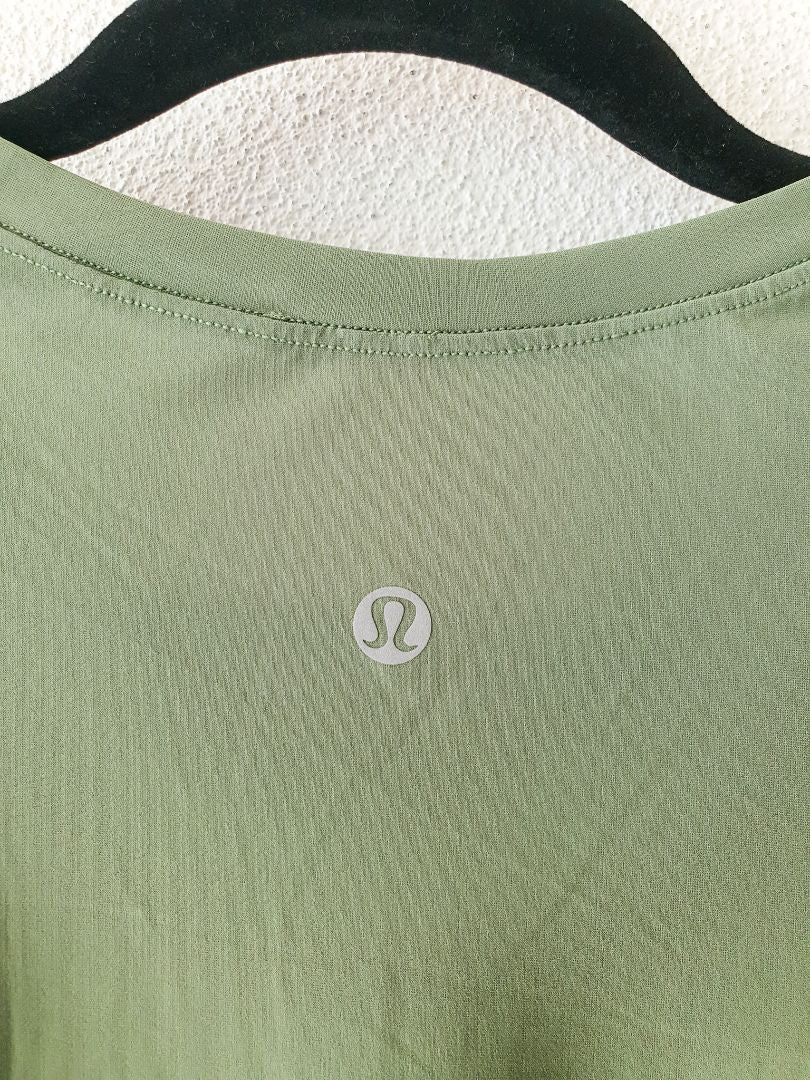 Lululemon Top XS