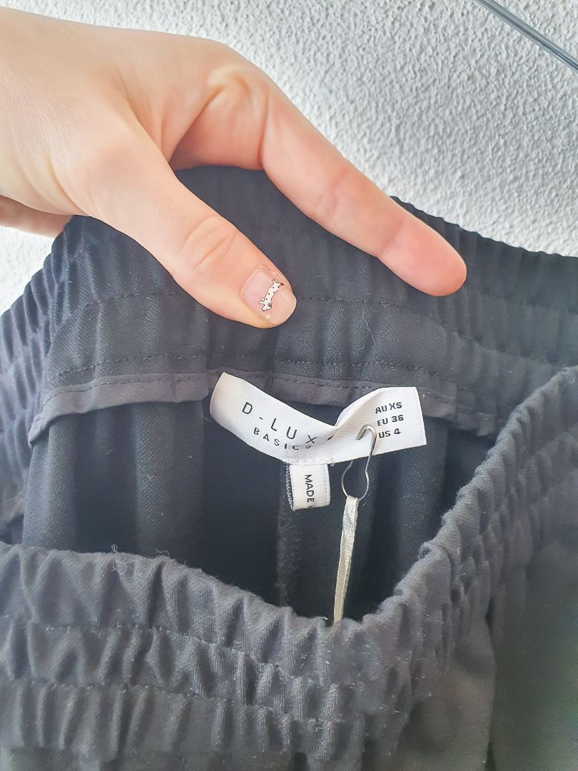 d luxe Pants XS