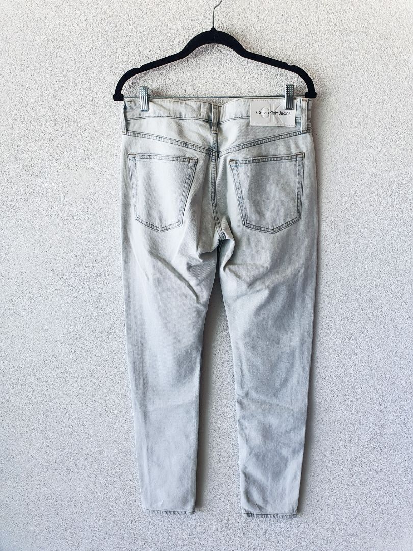 Calvin Klein Jeans S / M