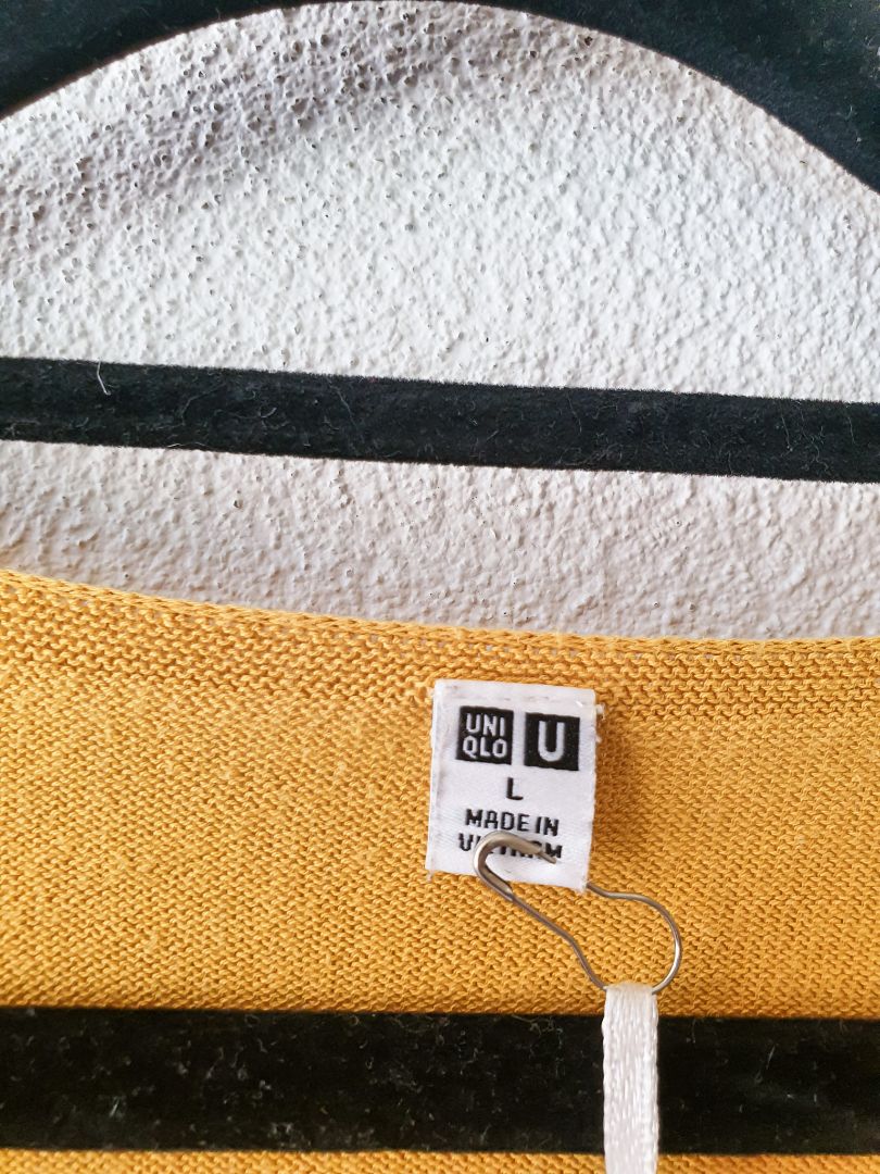Uniqlo Top L