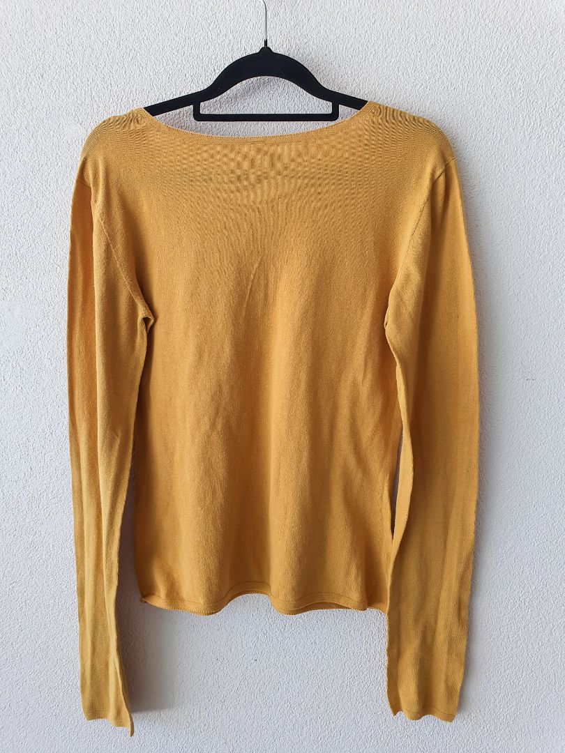 Uniqlo Top L