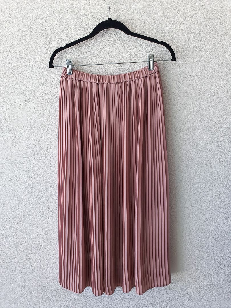 UNIQLO Skirt M