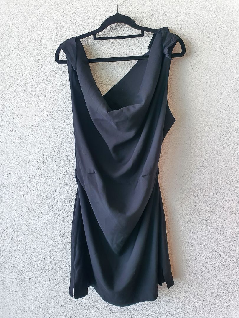 Viktoria and Woods Dress M